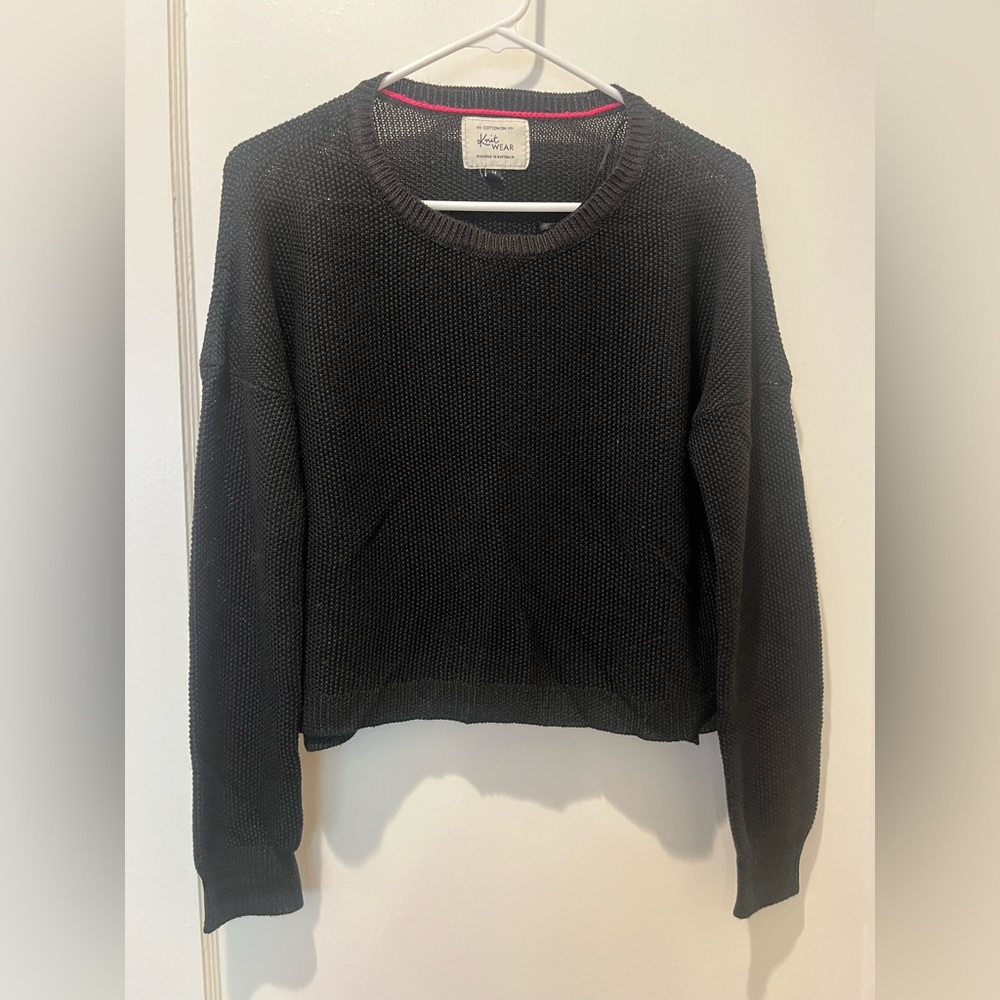 Sweaters/Blouse